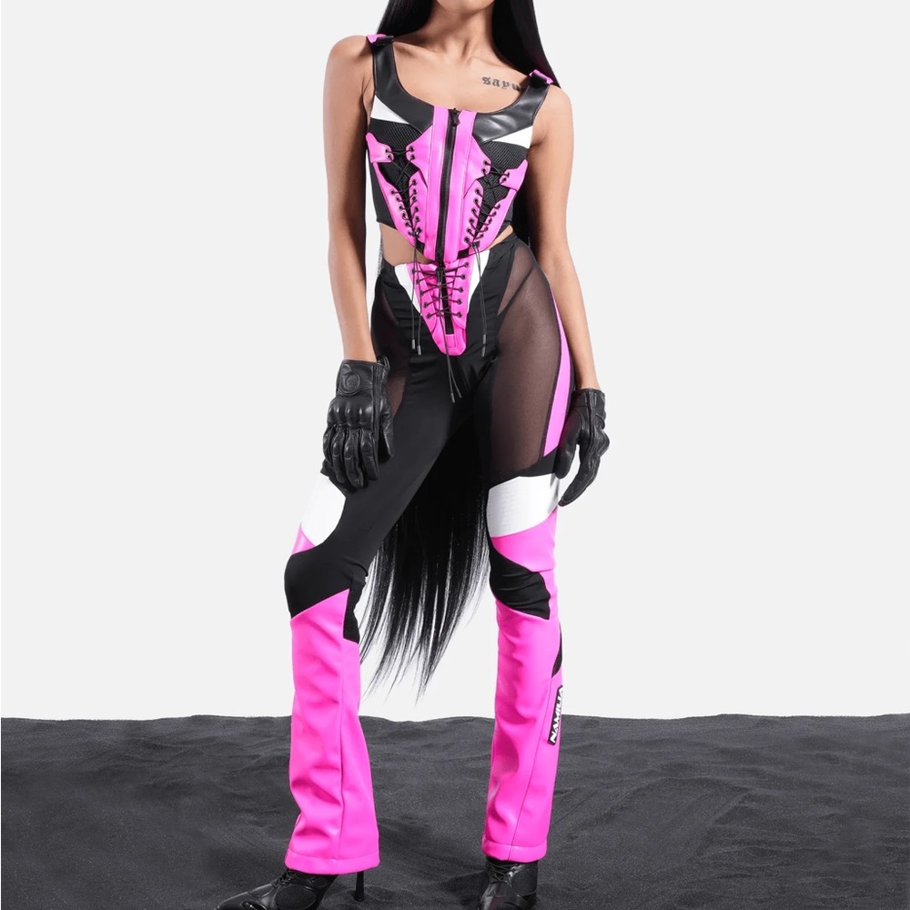 Namilia Pink Moto Set